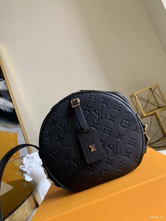 Affordable MM LOUIS CHAPEAU BOITE VUITTON SOUPLE 0817